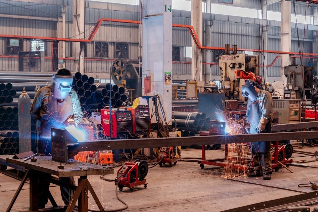 Arbeitsmarkt 2026: 6,4 Prozent Arbeitslose – und trotzdem verzweifelt gesuchte Fachkräfte